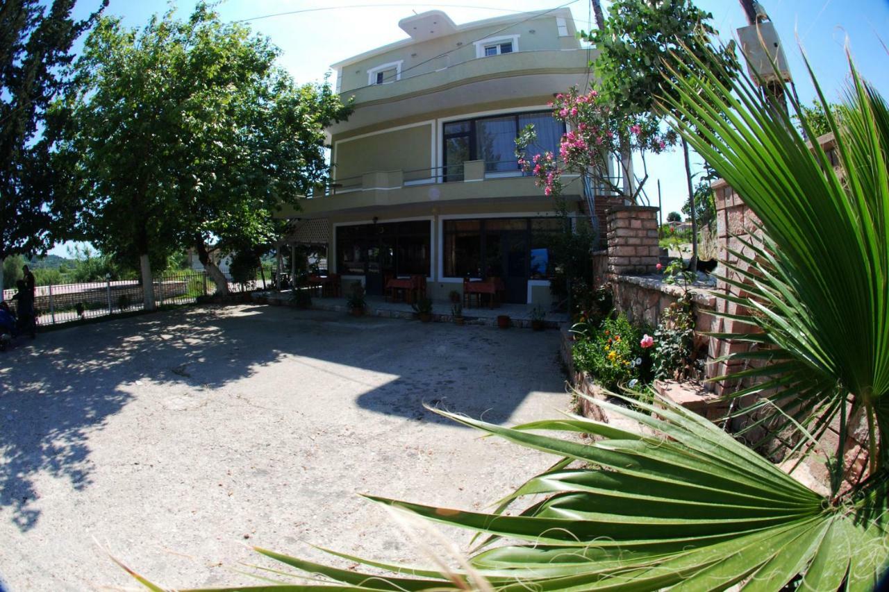 Hotel Mesopotami Exterior photo